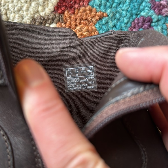 Ultimate Comfort by Clarks Dark Brown Leather Ankle Boots Size 10 Like New - Picture 6 of 6